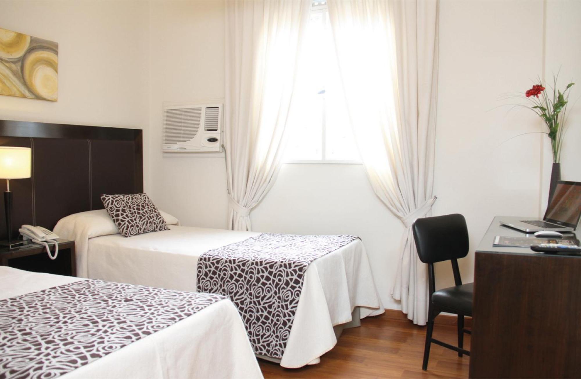 Hotel Carlos V San Miguel de Tucuman Phòng bức ảnh