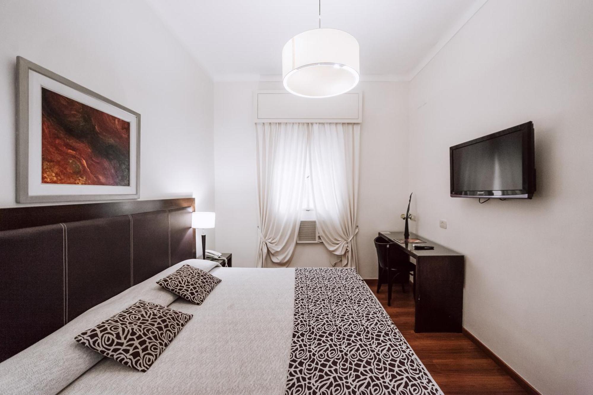 Hotel Carlos V San Miguel de Tucuman Phòng bức ảnh